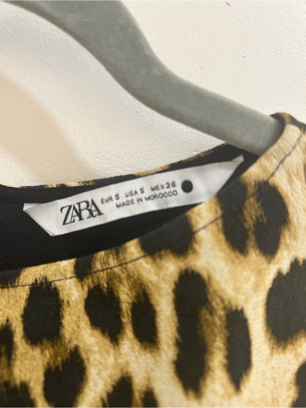Zara Sleeveless Leopard-Print Mini Dress in Beige, Brown & Black - Picture 4 of 4